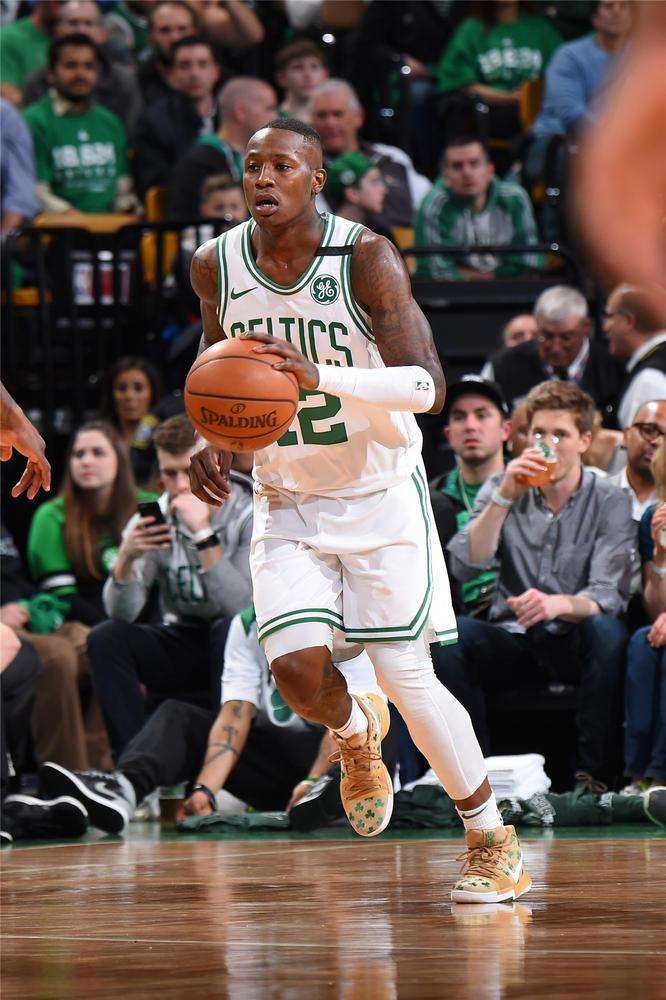 跨届稳定性 跨届稳定性